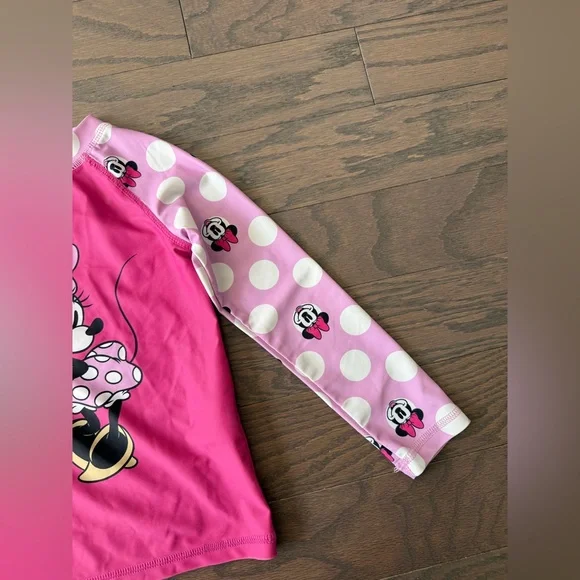 Disney Minnie Mouse Girls Swim Set Rash Guard Bikini XS 4–5 pink - Picture 15 of 16